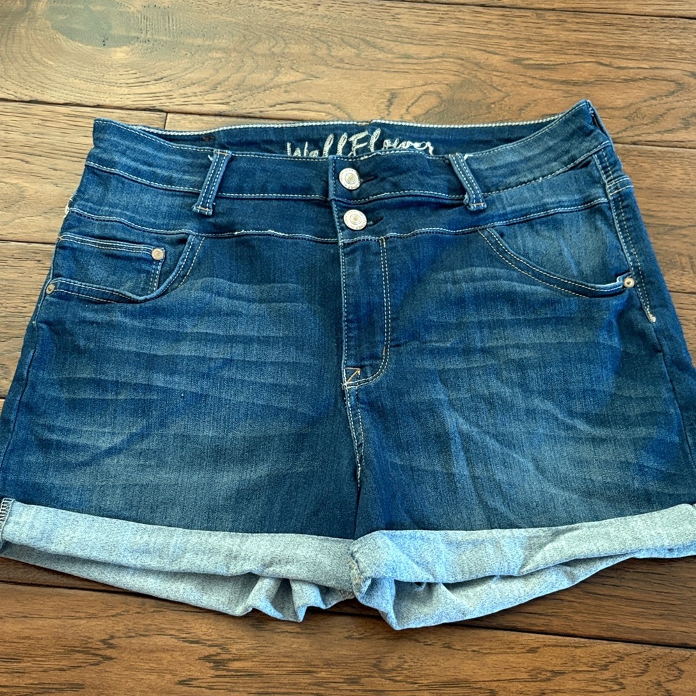 Wallflower Women's Dark Blue Jean Shorts